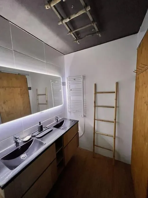 Appartement, 3 Chambres, Vue Panoramique, Parking, Acces Ville Brignoles 0*,